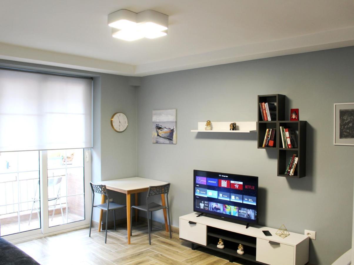 Appartement 2V1 - Blloku Bkt à Tirana Extérieur photo